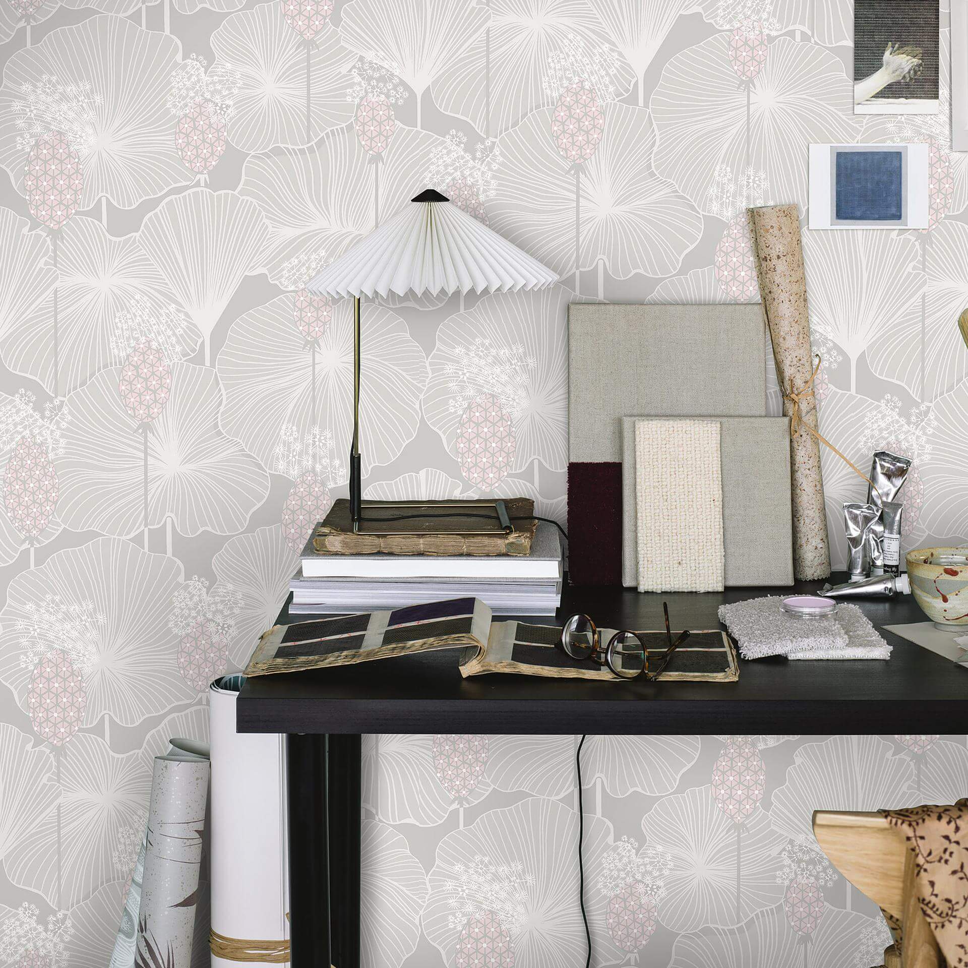 Schumacher Umbrella Leaves Wallpaper