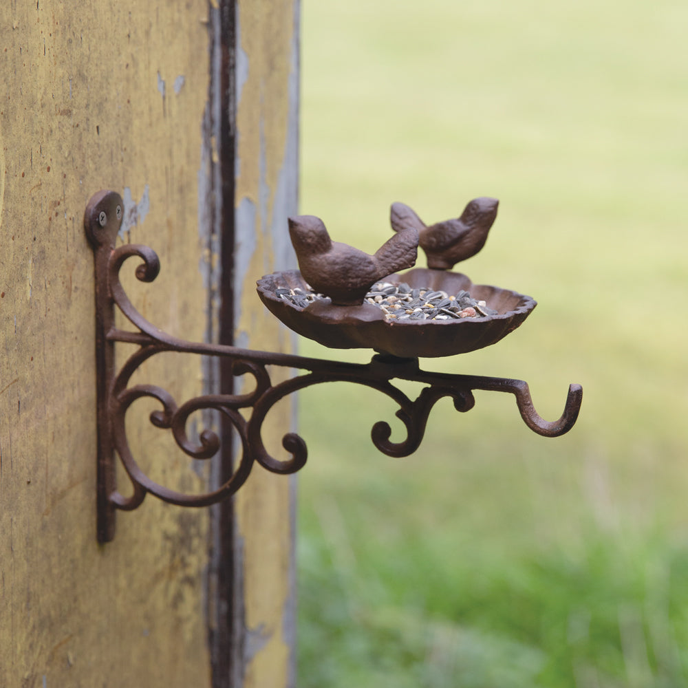 Wall Mounted Rotating Bird Feeder