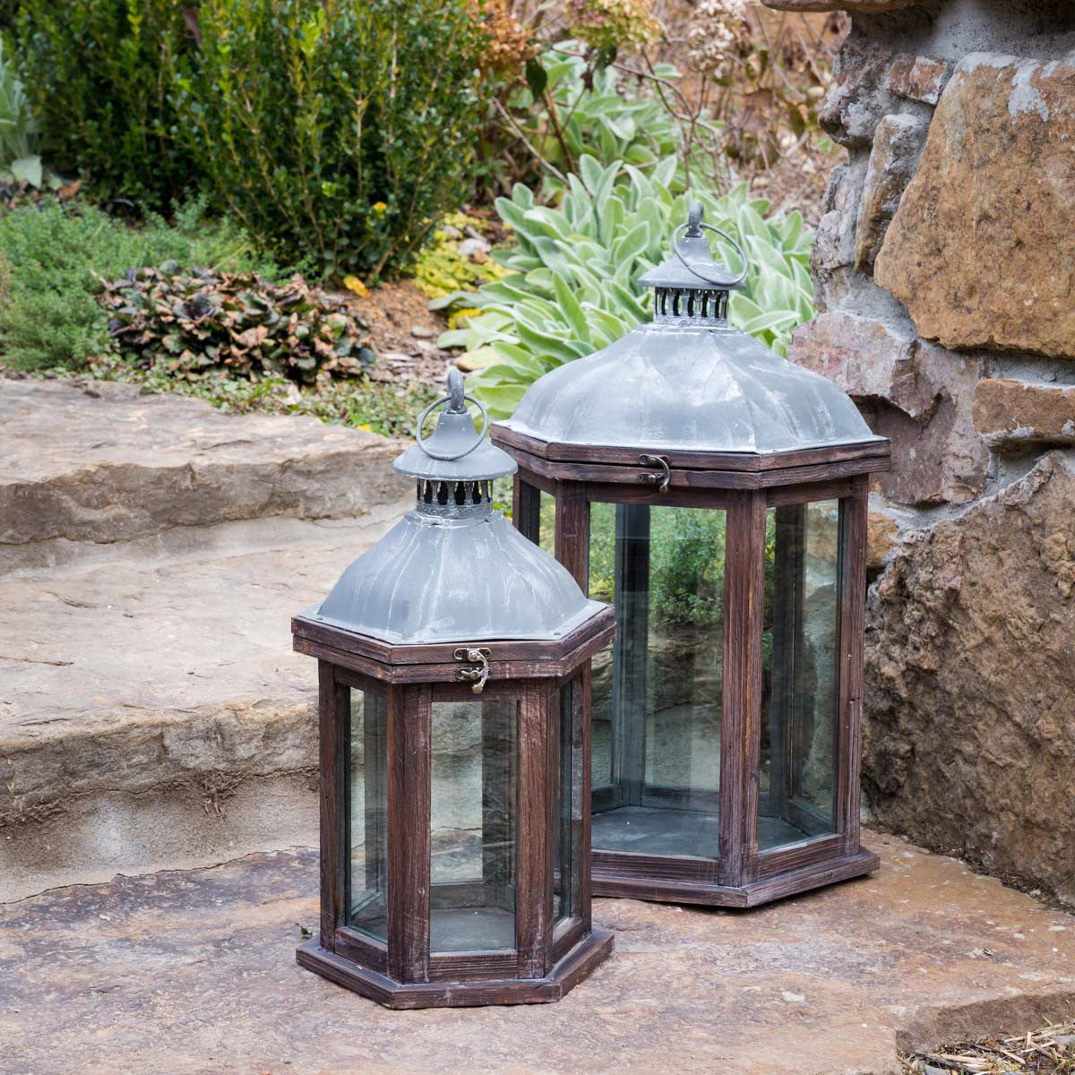 Villa Lantern Set