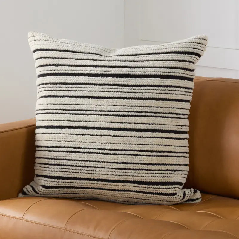 Jaipur Living Dayton Throw Pillow