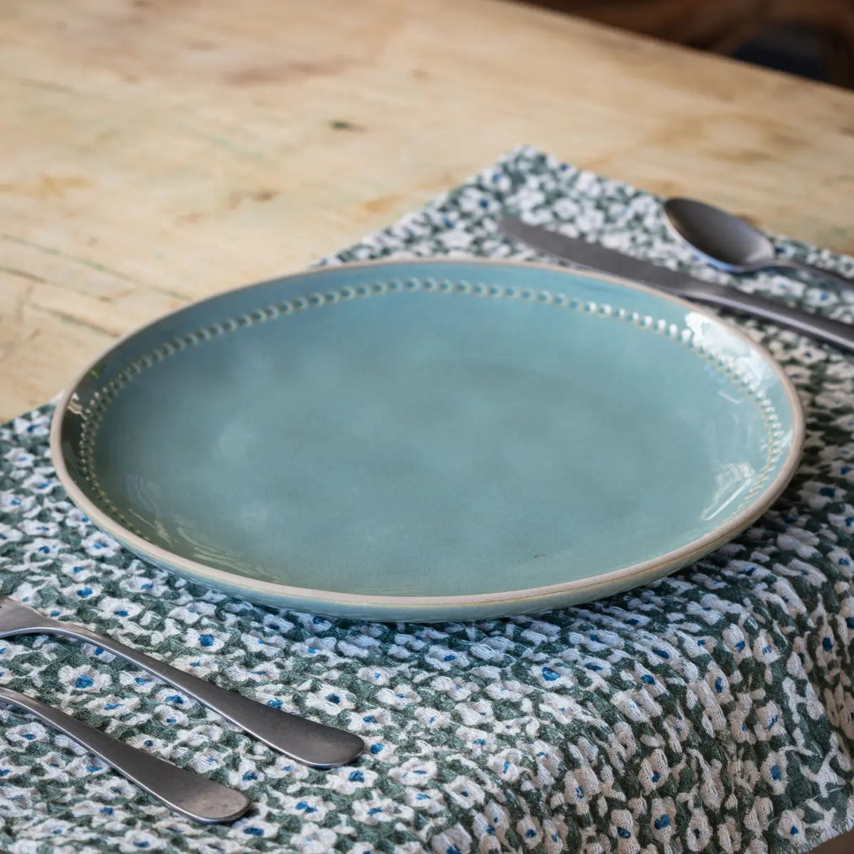 Araucana Green Dinner Plate Set