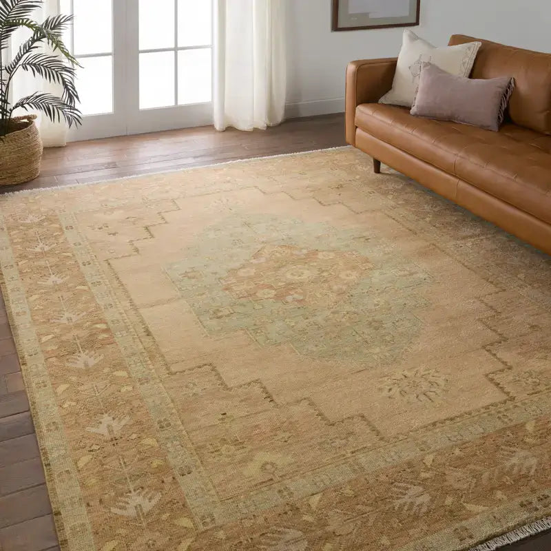 Jaipur Living Hasina Wool Rug