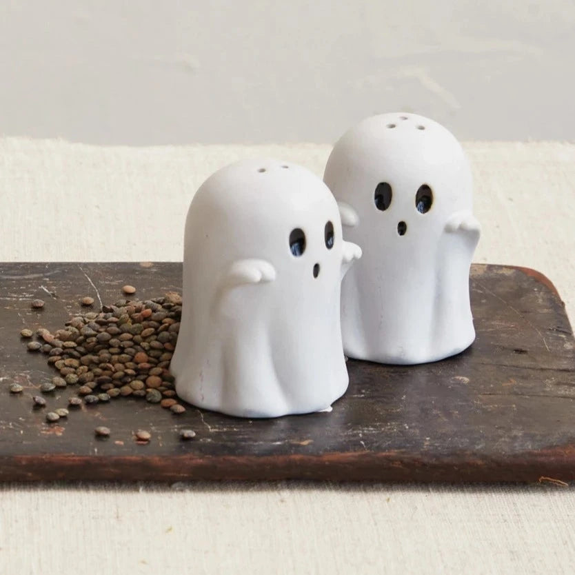 Halloween Ghost Salt & Pepper Shaker Set