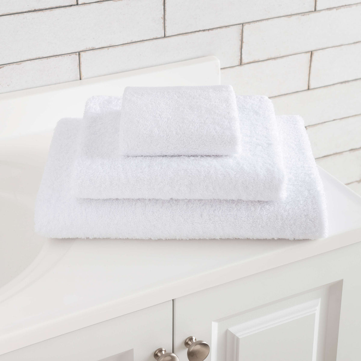 Pine Cone Hill Signature White Towel